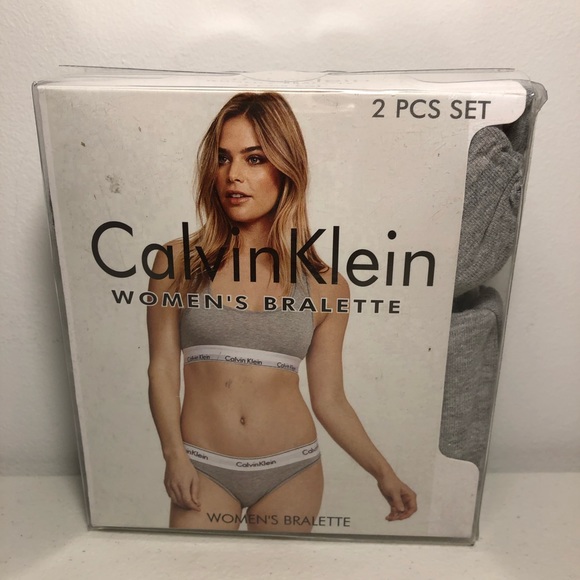 Clavin Klein Women's Bra 🌺SOLD🌺 - Picture 2 of 3